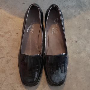 Areosoles HeelRest Shoes